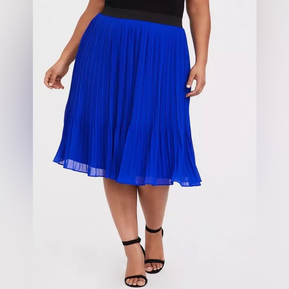 Blue Midi Chiffon Pleated Skirt